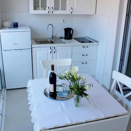 Adriona Apartman
