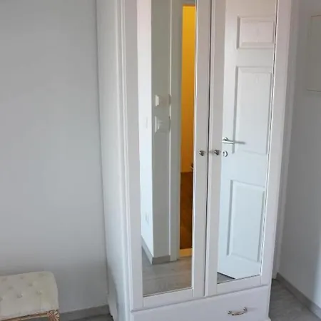 Apartman Adriona *